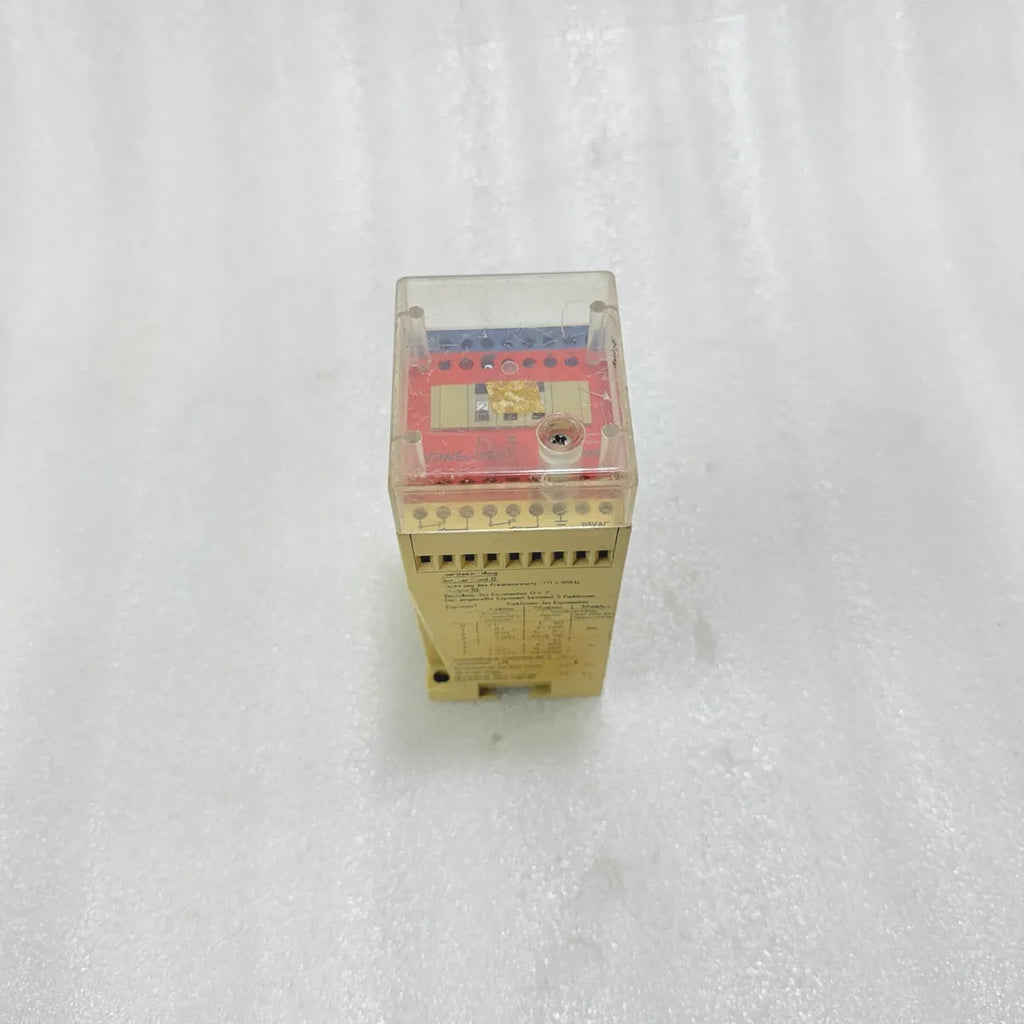 Pepperl+Fuchs WEM/Ex-DW-T NAMUR Switch Amplifier IIC Pre-Owned