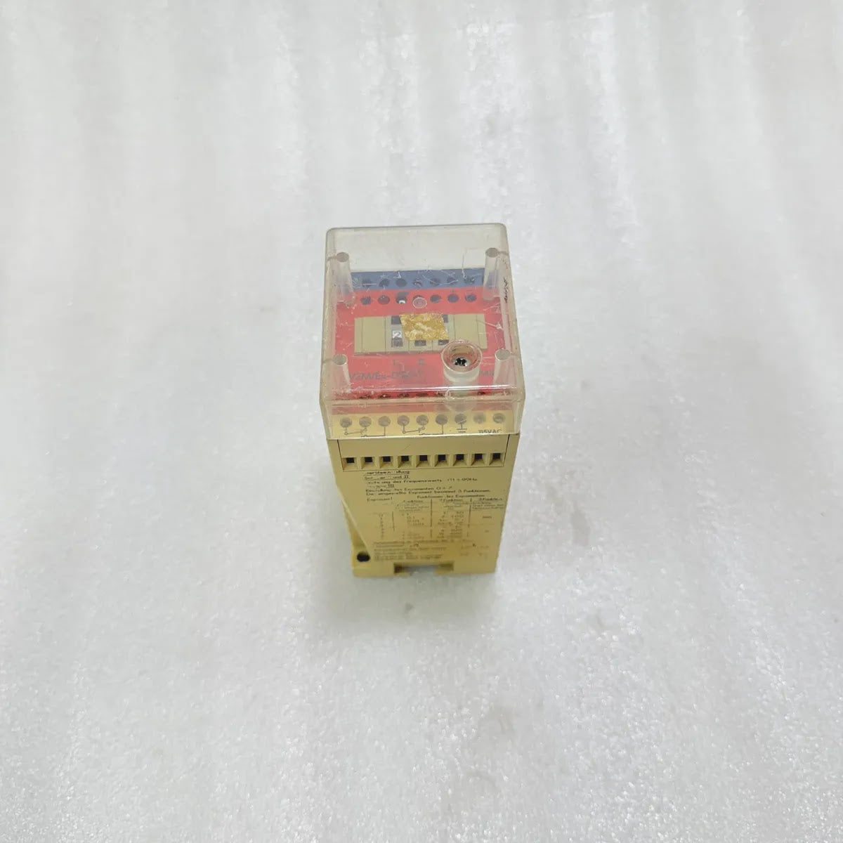 Pepperl+Fuchs WEM/Ex-DW-T NAMUR Switch Amplifier IIC Pre-Owned